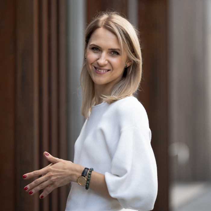 Kaip drąsiai kurti savo gyvenimą ir save? Pamiršk perdegimą - gyvenk iš vidinės jėgos ir malonumo.